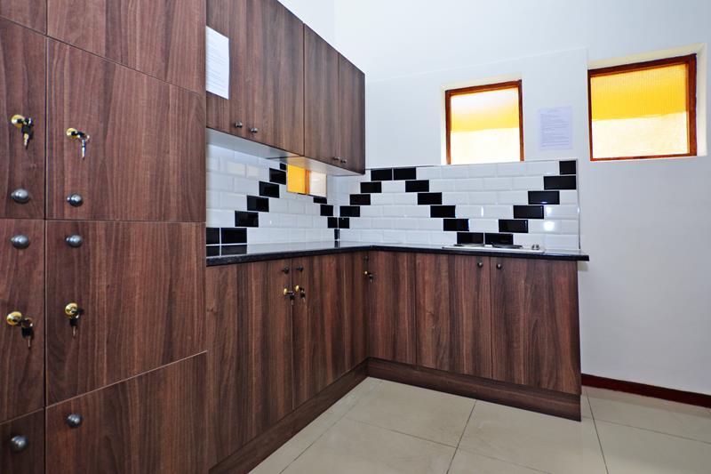 To Let 0 Bedroom Property for Rent in Sea Point Western Cape